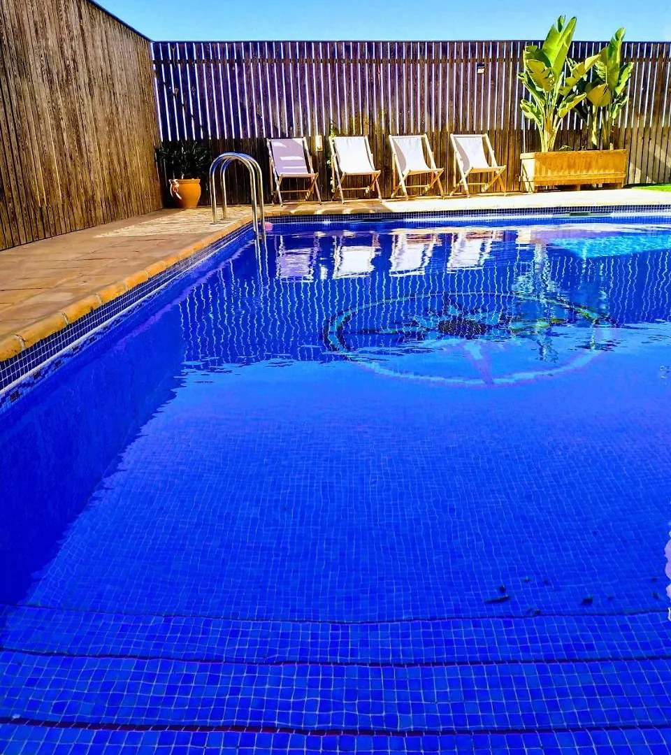 Dream Beach B&B 폴로마레스 3*,  스페인